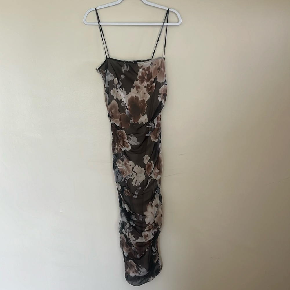 BODYCON DRESS